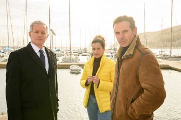 &quot;Meurtres sur les îles du Frioul&quot; avec Francis Huster à revoir sur France 3 jeudi 30 octobre 2025