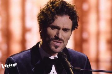 Replay "The Voice" : Vladimir chante "Je suis malade" de Serge Lama (vidéo)