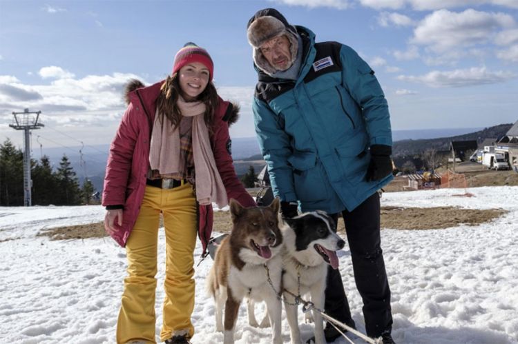 &quot;La Doc et le véto&quot; : Nouvel inédit sur France 3 le 4 juin 2024 avec Michel Cymes et Dounia Coesens