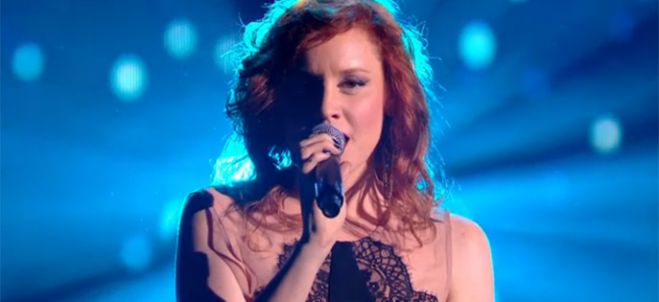 Replay “Nouvelle Star” : Emji interprète « La javanaise » de Serge Gainsbourg (vidéo)