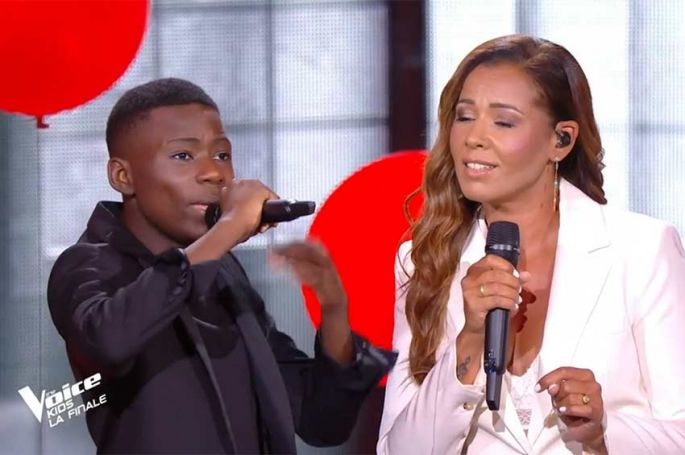 Replay &quot;The Voice Kids&quot; : Durel et Chimène Badi chantent &quot;L&#039;hymne à l&#039;amour&quot; d&#039;Edith Piaf - Vidéo