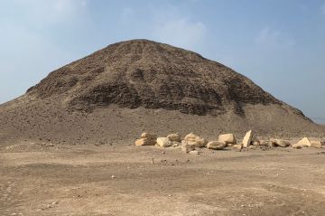« Les 7 plus belles pyramides d&#039;Égypte » vendredi 7 octobre 2022 sur RMC Découverte