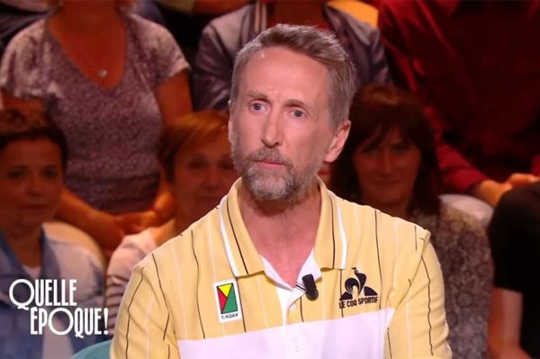 "Le Phil'Actu" de Philippe Caverivière du 27 mai 2023 dans "Quelle époque !" sur France 2 (vidéo)
