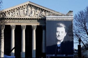 Johnny, un an déjà : document inédit diffusé sur C8 lundi 26 novembre