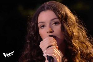 Replay “The Voice” : Nour chante « Shallow » de Bradley Cooper &amp; Lady Gaga (vidéo)