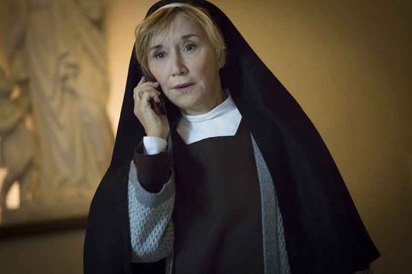 "Les ombres de Lisieux" avec Marie-Anne Chazel à revoir sur France 3 jeudi 16 novembre 2023 - Vidéo