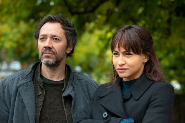 "Meurtres à Albi" avec Léonie Simaga &amp; Bruno Debrandt samedi 18 novembre 2023 sur France 3 - Vidéo