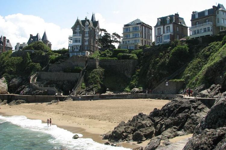 La fiction “Lame de fond” en tournage à Dinard pour France 3