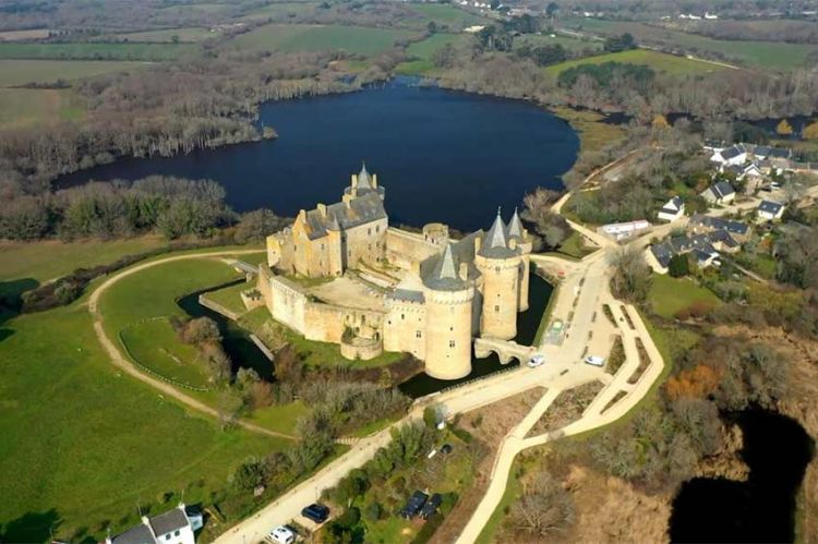 "Patrimoine : de vieilles pierres très précieuses…" sur France 5 mardi 12 septembre 2023 - Vidéo