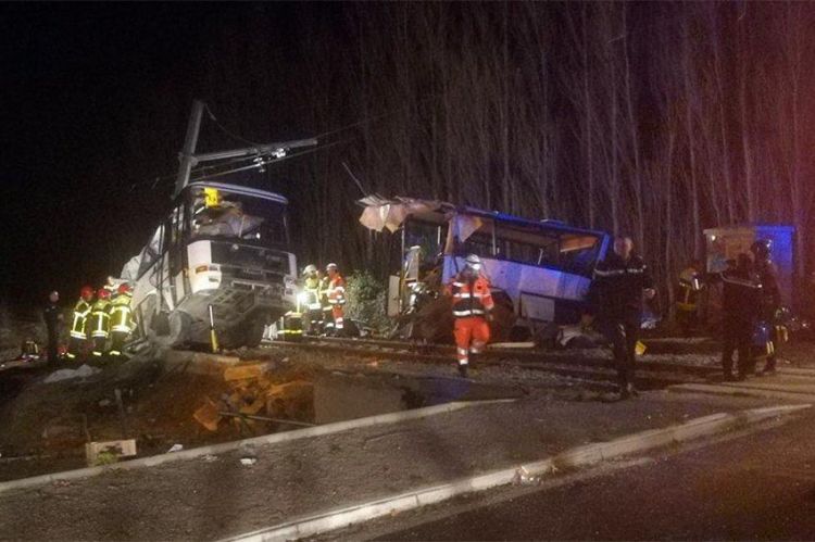 “Hors de contrôle” : retour sur l'accident du bus scolaire de Millas, lundi 14 décembre sur RMC Story