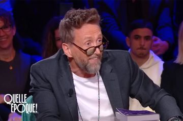 &quot;Le Phil&#039;Pol&quot; de Philippe Caverivière du 13 janvier 2024 dans &quot;Quelle époque !&quot; sur France 2 - Vidéo