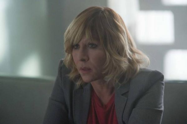 “Une si longue nuit” : Mathilde Seigner parle de son rôle dans la nouvelle série de TF1