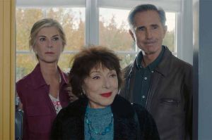 &quot;Joyeuse retraite !&quot; avec Thierry Lhermitte et Michèle Laroque vendredi 7 juin 2024 sur M6 (vidéo)