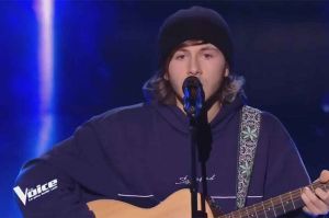 Replay “The Voice” : Loris chante « Souffrir par toi n’est pas souffrir » de Julien Clerc (vidéo)