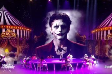 Replay "Star Academy" : Le tableau chanté-dansé de Bastiaan sur « Tainted Love » de Soft Cell (vidéo)