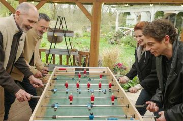 Un dimanche à la campagne - Les invités de Frédéric Lopez le 16 juin 2024 sur France 2 (vidéo)