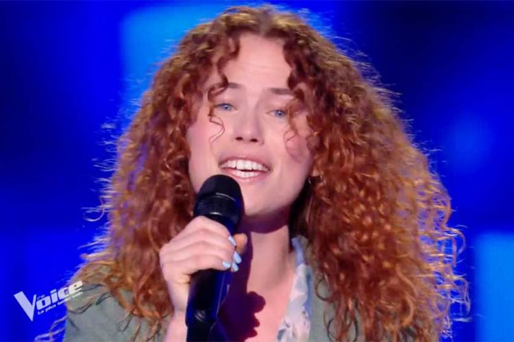 "The Voice" : Lize chante "La fille" de Louane - Vidéo