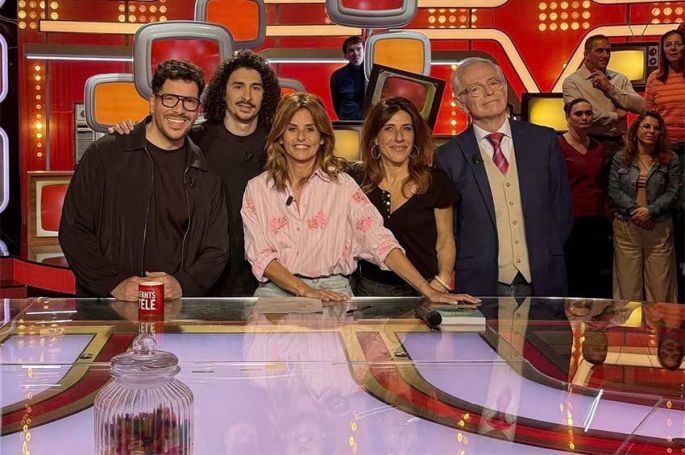"Les enfants de la télé" dimanche 21 juin 2026, les invités de Faustine Bollaert sur France 2