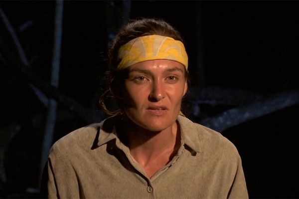 “Koh-Lanta” : Elodie a été éliminée, sa réaction après le conseil (vidéo)