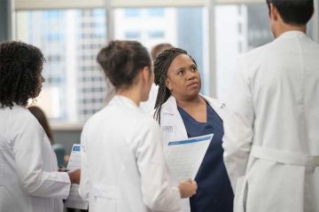 &quot;Grey&#039;s Anatomy&quot; saison 20 : les 2 premiers épisodes diffusés sur TF1 mercredi 19 mars 2025