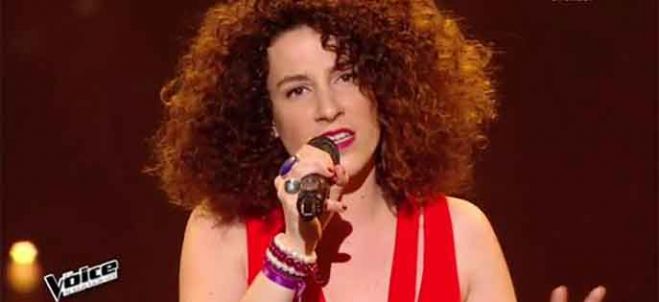 Replay “The Voice” : Amandine interprète « Stop » de Sam Brown (vidéo)