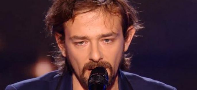 Replay “The Voice” : Clément Verzi chante « Je te promets » de Johnny Hallyday (vidéo)
