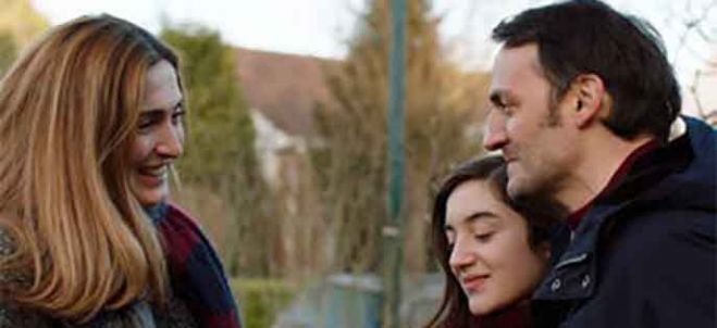Julie Gayet tourne pour France 3 “Marion, 13 ans pour toujours”