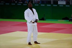 “Stade 2” diffusera un reportage sur Teddy Riner au Japon dimanche 23 décembre sur France 2