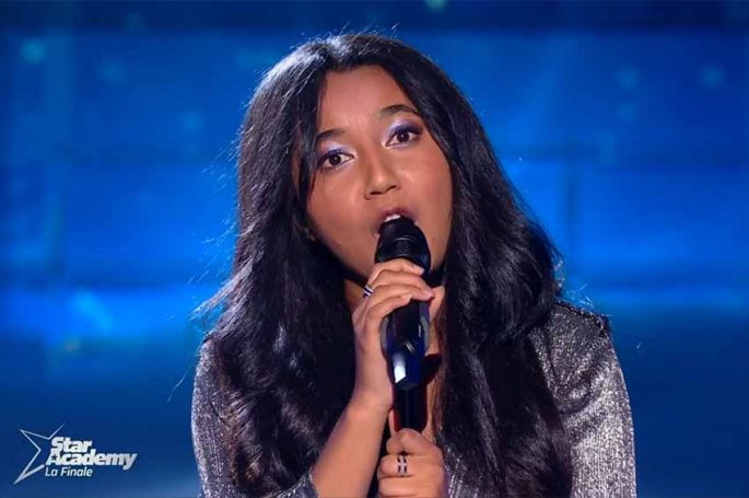 Replay “Star Academy” : Anisha chante « Allelujah » de Leonard Cohen (vidéo)