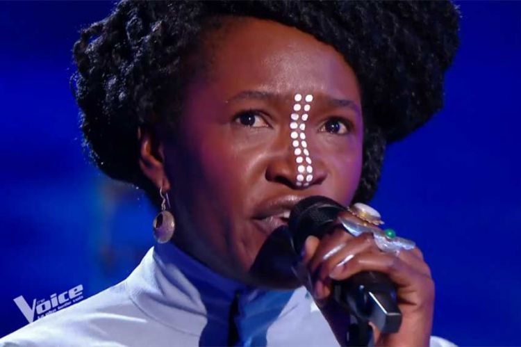 "The Voice" : Okali chante "Hey now" de London Grammar - Vidéo