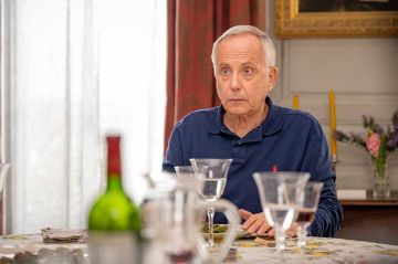 "Un homme heureux" avec Catherine Frot et Fabrice Luchini sur France 2 dimanche 2 novembre 2025 (vidéo)