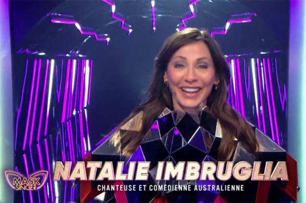 Mask Singer - Joker (star internationale) était... Natalie Imbruglia ! Regardez son démasquage (vidéo)