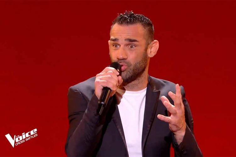 Replay “The Voice” : Jérôme Cioni chante « Docteur » de Claude Nougaro (vidéo)