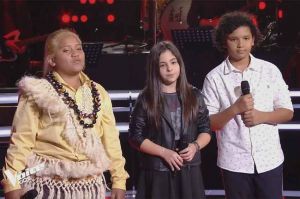 Replay “The Voice Kids” : Eva, François &amp; Ghali « Sang pour sang » de David Hallyday (vidéo)