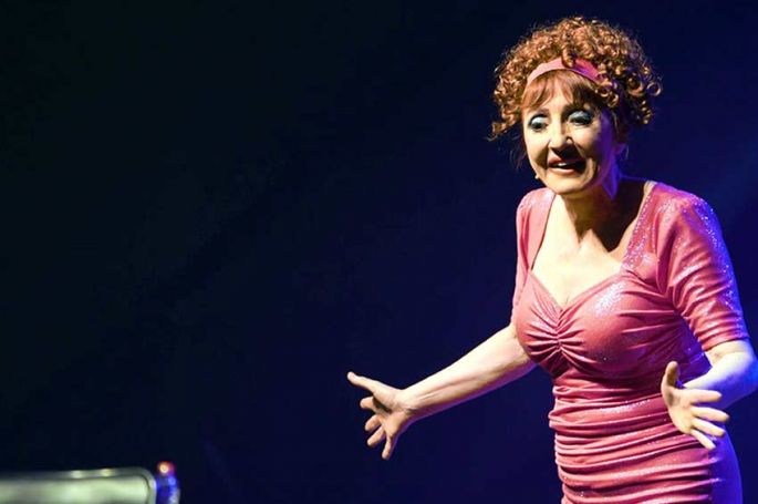 &quot;Certifié Mado&quot; le spectacle de Noëlle Perna sur C8 samedi 10 juin 2023