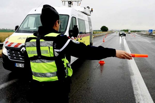 « 100 jours avec les gendarmes des autoroutes en champagne » samedi 5 octobre 2024 sur C8