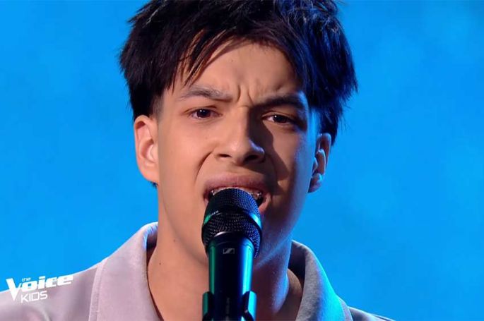 Replay "The Voice Kids" : Chamis chante "Les mots bleus" de Christophe (vidéo)