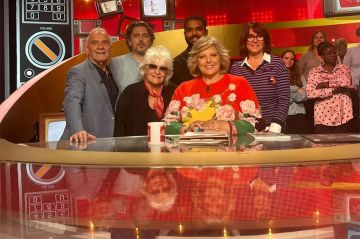 "Les enfants de la télé" dimanche 3 novembre 2024, les invités de Laurence Boccolini sur France 2