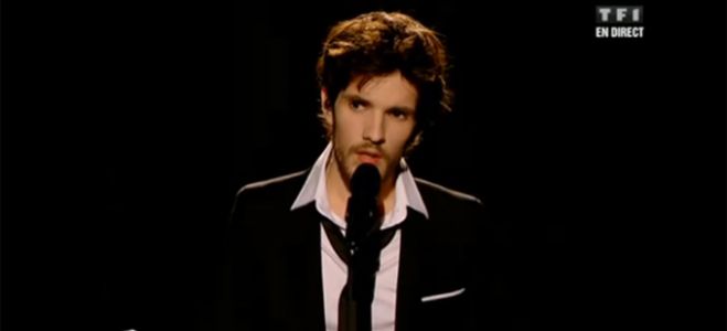 Vidéo Replay “The Voice” : Baptiste Defromont interprète « L&#039;hymne à l&#039;amour » d&#039;Edith Piaf