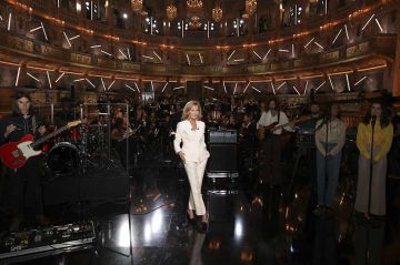 &quot;Le grand échiquier&quot; vendredi 16 juin 2023 sur France 3, les invités de Claire Chazal