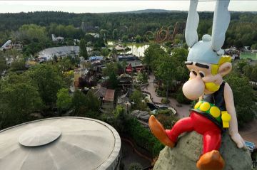 « Parc Astérix : les secrets de leur nouvelle potion magique » mardi 22 octobre 2024 sur TMC