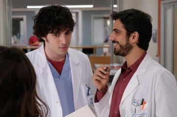 Place au cinéma : &quot;Hippocrate&quot; sur France 5 vendredi 8 septembre 2023 - Vidéo