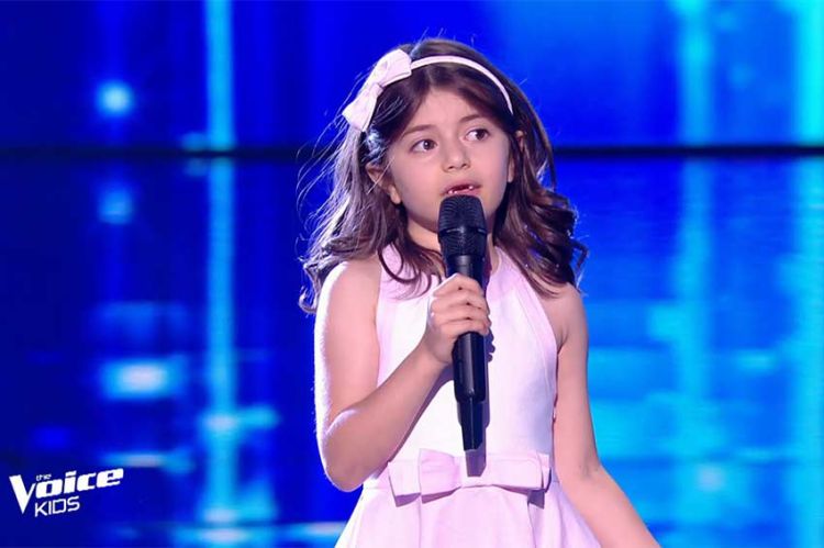 "The Voice Kids" : TF1 dévoile l'audition de Sophie qui chante « Je voudrais un bonhomme de neige » (vidéo)