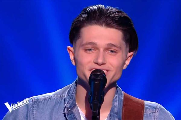 Replay “The Voice” : Léo chante « Voir un ami pleurer » de Jacques Brel (vidéo)