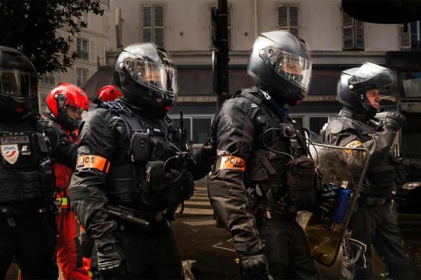 "Au nom du maintien de l'ordre" sur ARTE mardi 30 mai 2023 dans Thema - Vidéo