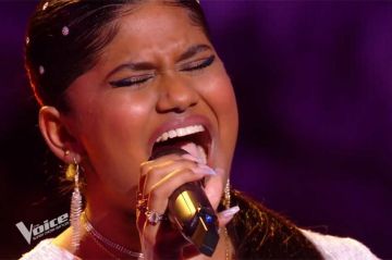 Replay The Voice - Flora chante &quot;All by myself&quot; d&#039;Eric Carmen (vidéo)