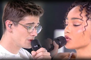 Replay "Star Academy" : Candice et Axel chantent "L'effet de masse" de Maëlle - Vidéo