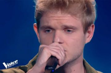 &quot;The Voice&quot; : Max Novik chante « Sois tranquille » d&#039;Emmanuel Moire - Vidéo