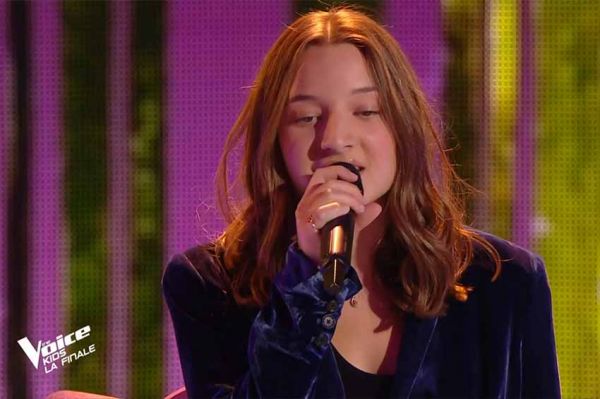Replay “The Voice Kids” : Loghane chante « Et si tu n'existais pas » de Joe Dassin (vidéo)