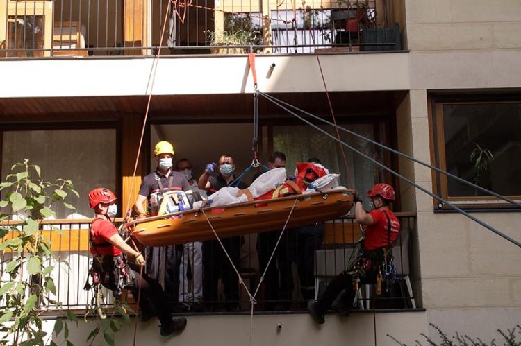 “Jeudi Reportage” : « 100 jours avec les pompiers des Yvelines », ce 15 juillet sur C8